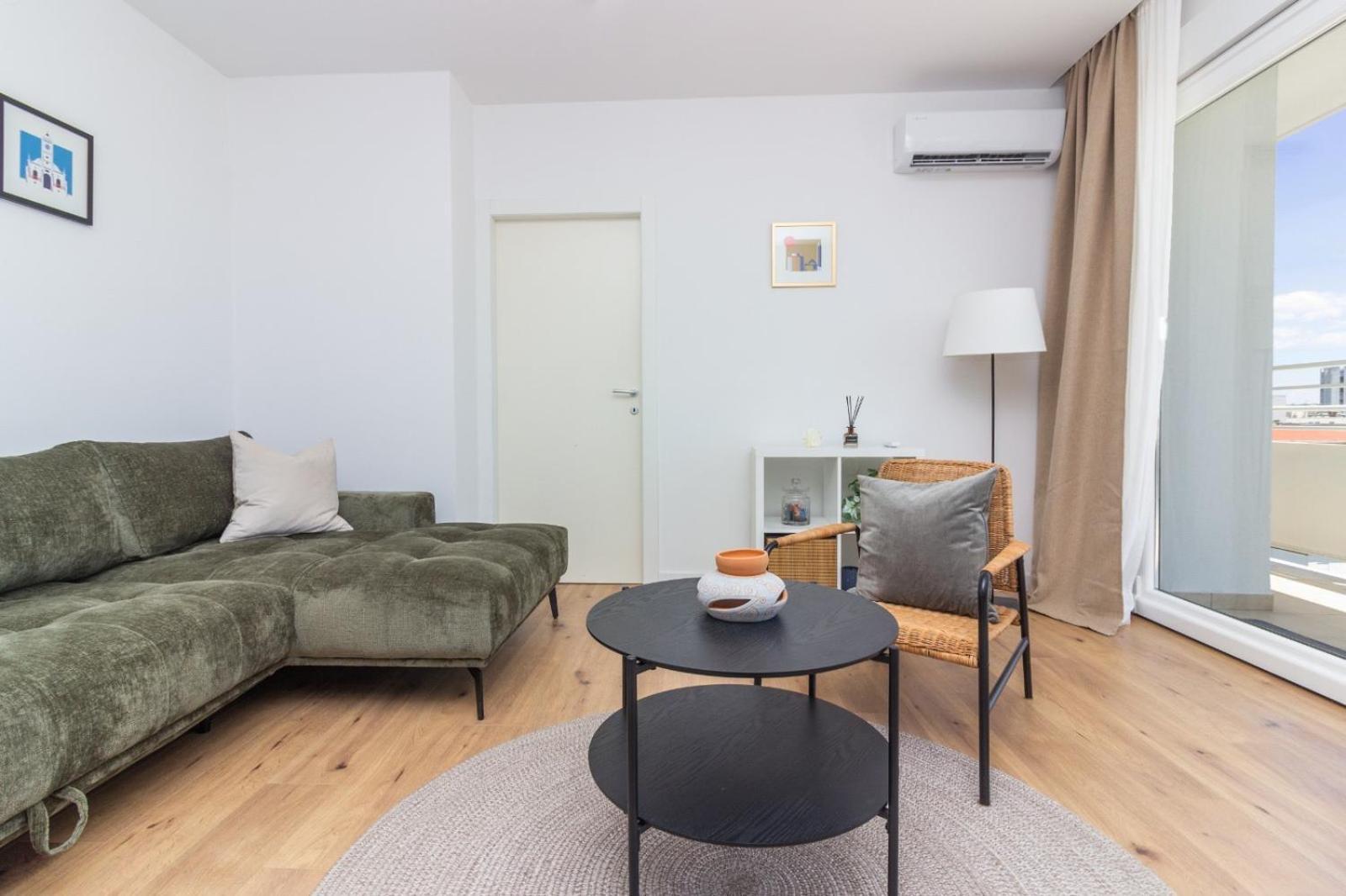 Sea View Mia Apartment Just Renovated Задар Екстериор снимка