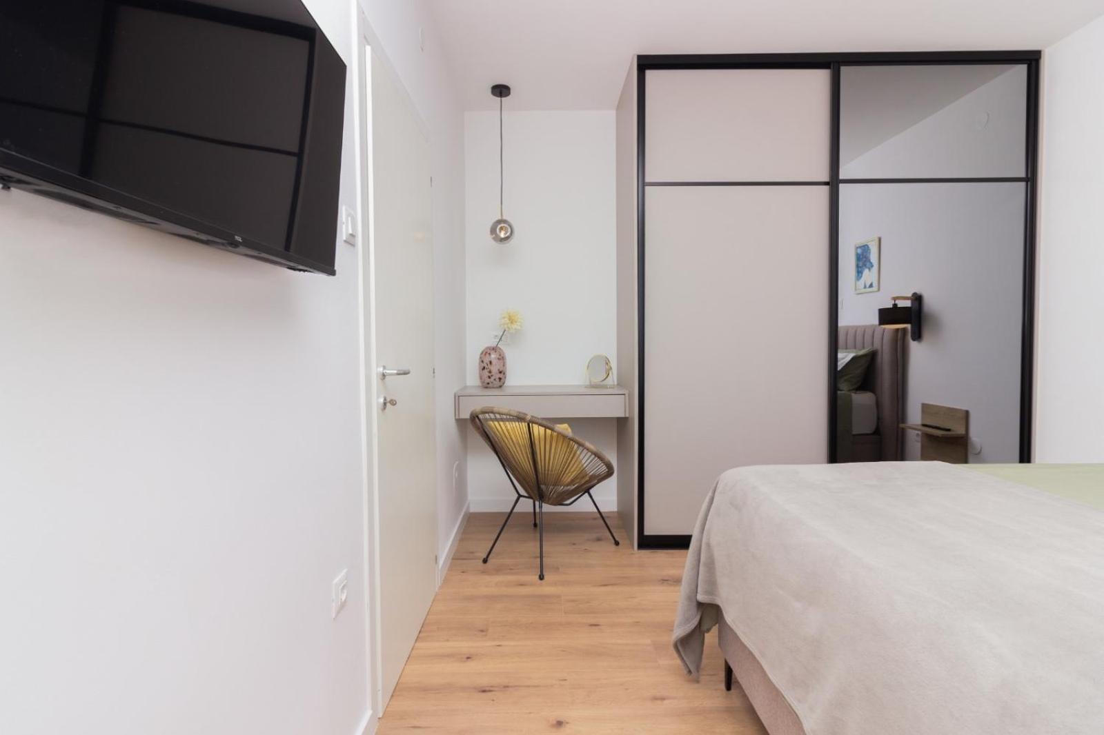 Sea View Mia Apartment Just Renovated Задар Екстериор снимка