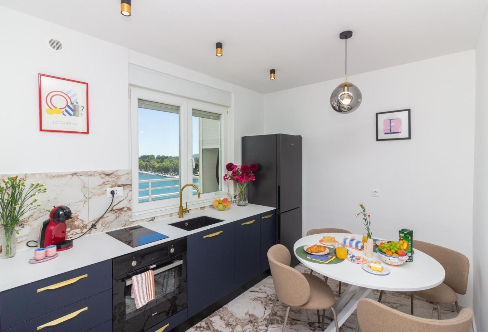 Sea View Mia Apartment Just Renovated Задар Екстериор снимка