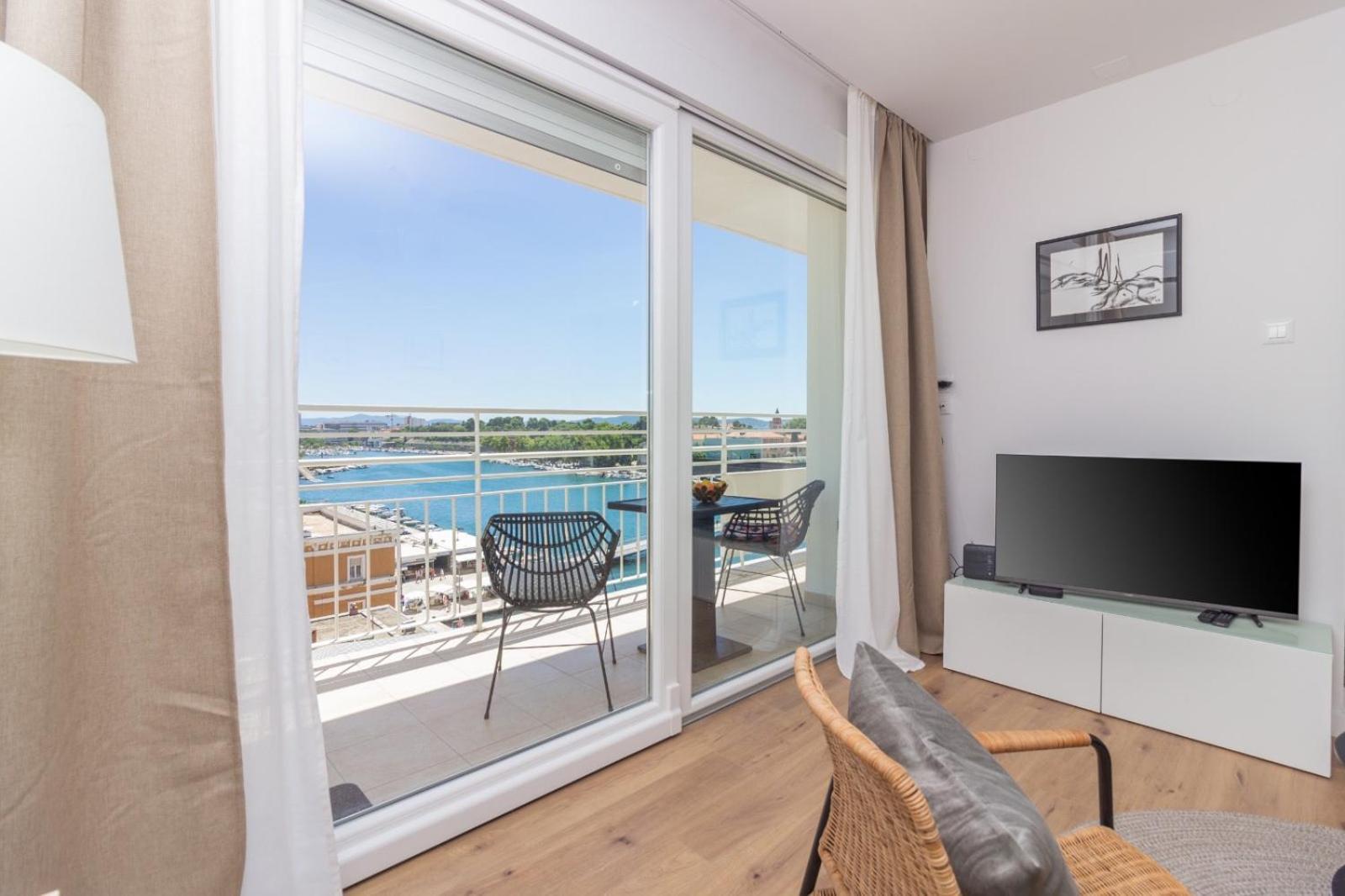 Sea View Mia Apartment Just Renovated Задар Екстериор снимка